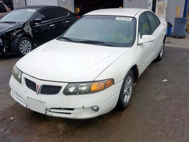 1G2HX52K54U197356 - 2004 PONTIAC BONNEVILLE WHITE photo 2