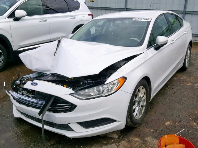 3FA6P0G77HR137804 - 2017 FORD FUSION S WHITE photo 2