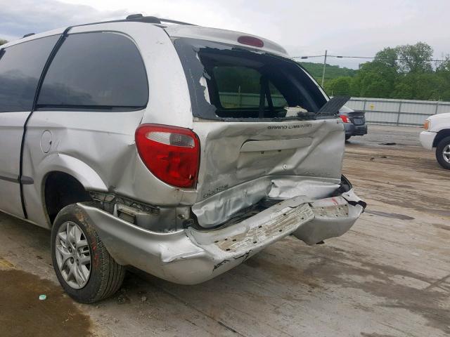 1B4GP44392B622025 - 2002 DODGE CARAVAN SILVER photo 9