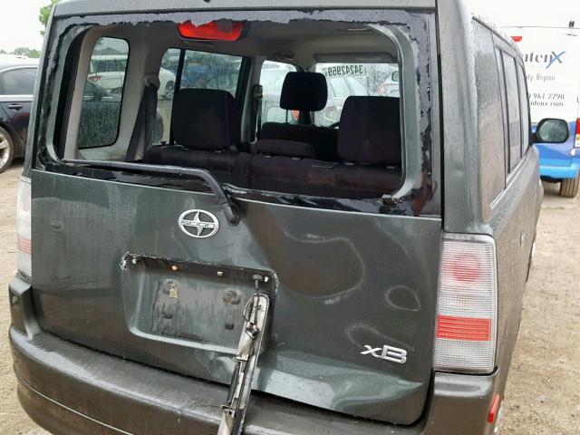 JTLKT324940157201 - 2004 TOYOTA SCION XB 绿色 照片 9