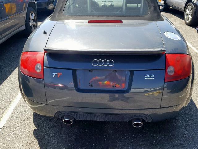 TRUUF28N541013019 - 2004 AUDI TT 3.2 GRAY photo 6