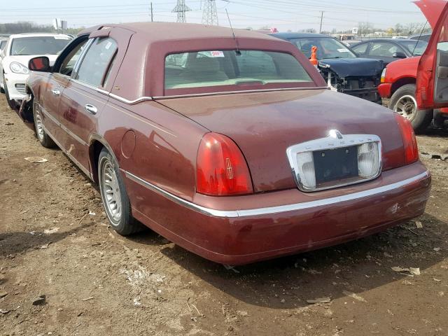 1LNHM83W4YY873264 - 2000 LINCOLN TOWN CAR C BURGUNDY photo 3