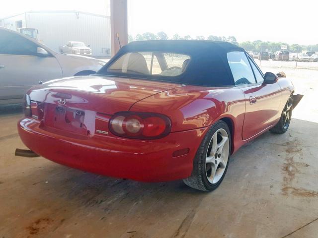 JM1NB353830309899 - 2003 MAZDA MX-5 MIATA RED photo 4