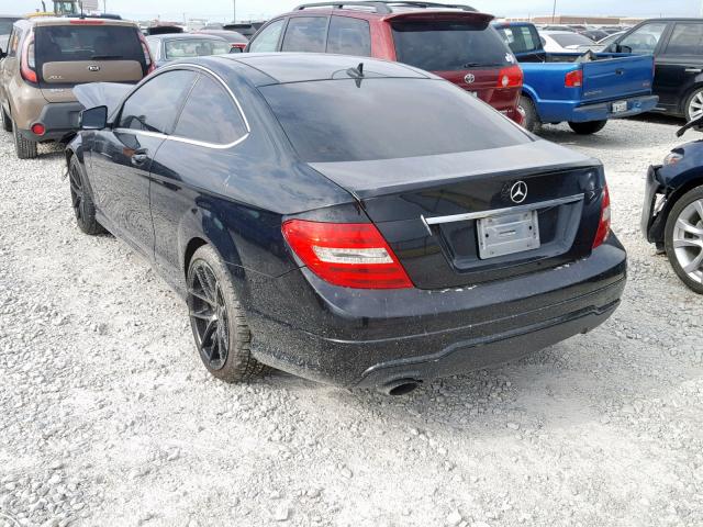 WDDGJ4HBXCF878356 - 2012 MERCEDES-BENZ C 250 BLACK photo 3