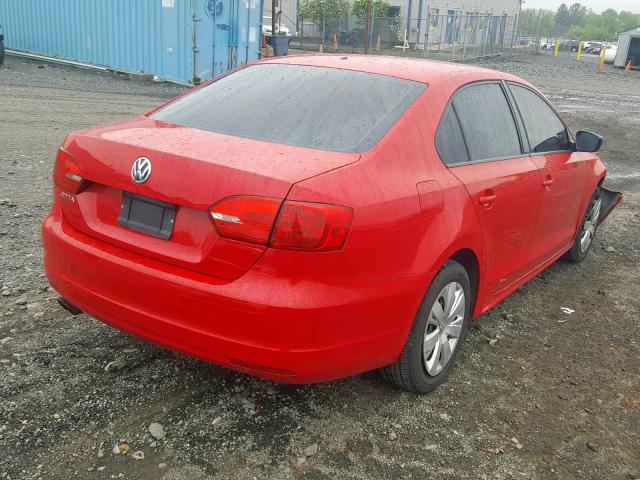 3VW2K7AJ6CM394492 - 2012 VOLKSWAGEN JETTA BASE RED photo 4