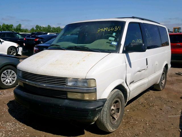 1GNDM19W51B111868 - 2001 CHEVROLET ASTRO WHITE photo 2