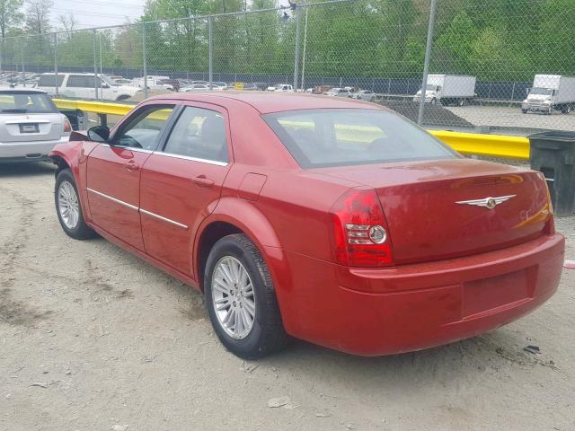 2C3KA43D49H552528 - 2009 CHRYSLER 300 LX RED photo 3