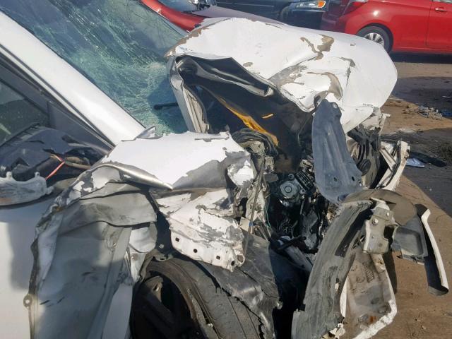 JTKDE167570185257 - 2007 TOYOTA SCION TC WHITE photo 9