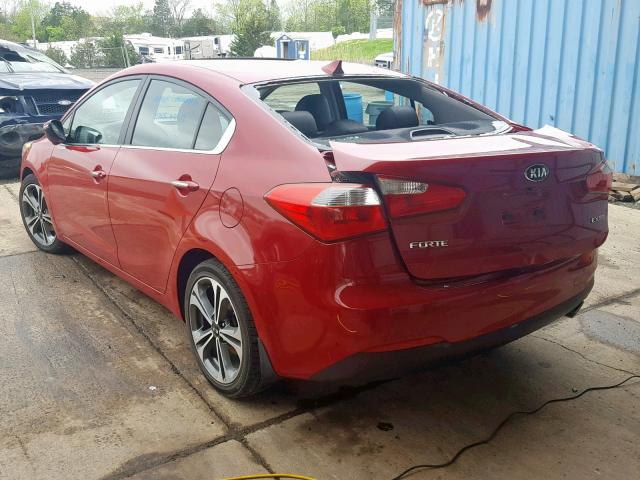 KNAFZ4A84F5344094 - 2015 KIA FORTE EX RED photo 3