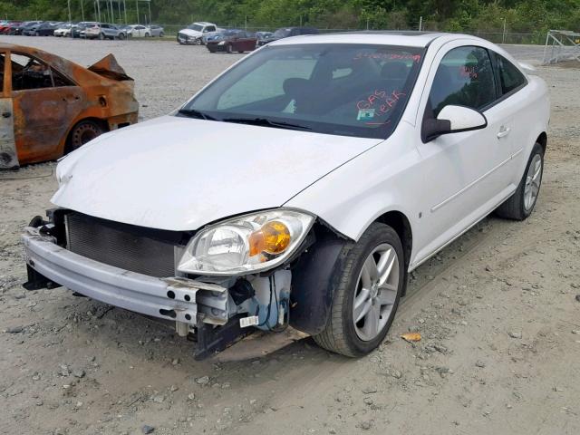 1G2AL18F287169888 - 2008 PONTIAC G5 WHITE photo 2