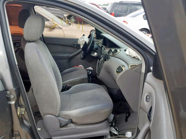 1FAFP38323W121805 - 2003 FORD FOCUS ZTS GRAY photo 5