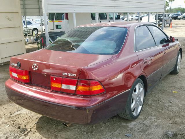 JT8BF28G4X5056507 - 1999 LEXUS ES 300 MAROON photo 4