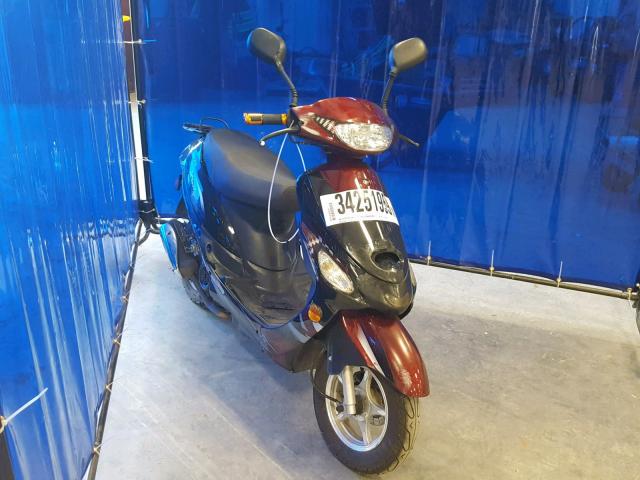 LLPVGBAKXJ1A21053 - 2018 OTHER MOPED TWO TONE photo 1