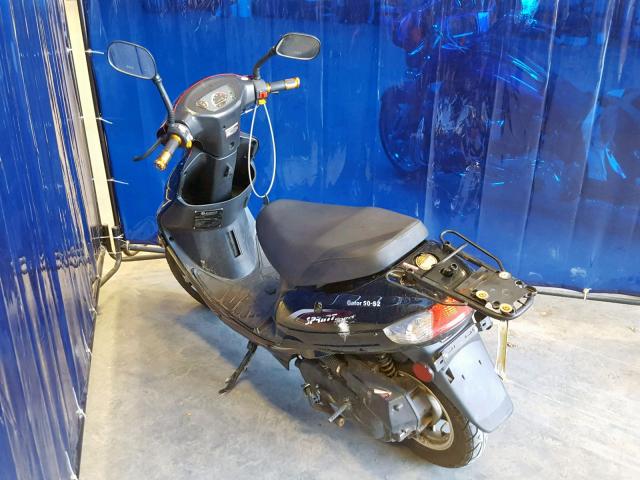 LLPVGBAKXJ1A21053 - 2018 OTHER MOPED TWO TONE photo 3