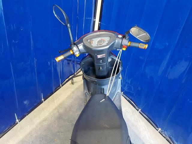 LLPVGBAKXJ1A21053 - 2018 OTHER MOPED TWO TONE photo 5