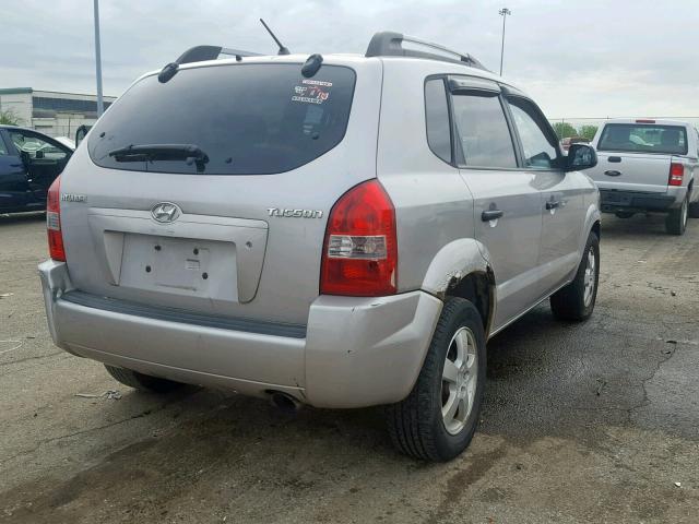 KM8JM12B25U069586 - 2005 HYUNDAI TUCSON GL SILVER photo 4