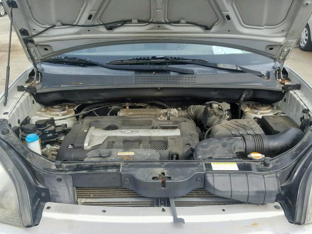 KM8JM12B25U069586 - 2005 HYUNDAI TUCSON GL SILVER photo 7