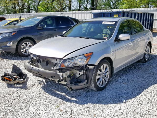 1HGCP2F85CA070157 - 2012 HONDA ACCORD EXL SILVER photo 2