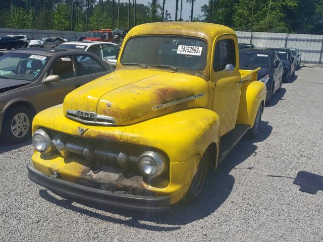 F1R1CH10009 - 1951 FORD PICK UP YELLOW photo 2