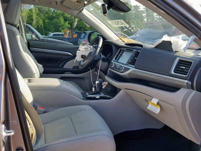 5TDYZRFH7KS319129 - 2019 TOYOTA HIGHLANDER GRAY photo 5