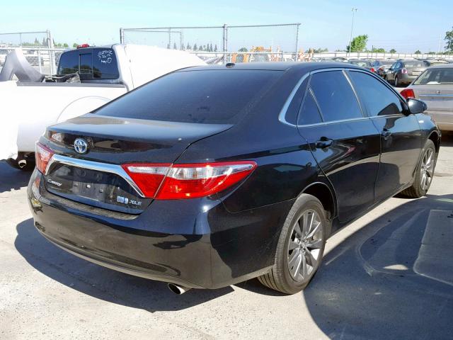 4T1BD1FK1FU142995 - 2015 TOYOTA CAMRY HYBR BLACK photo 4