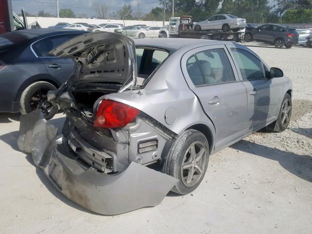 1G1AL58F187299754 - 2008 CHEVROLET COBALT LT SILVER photo 4