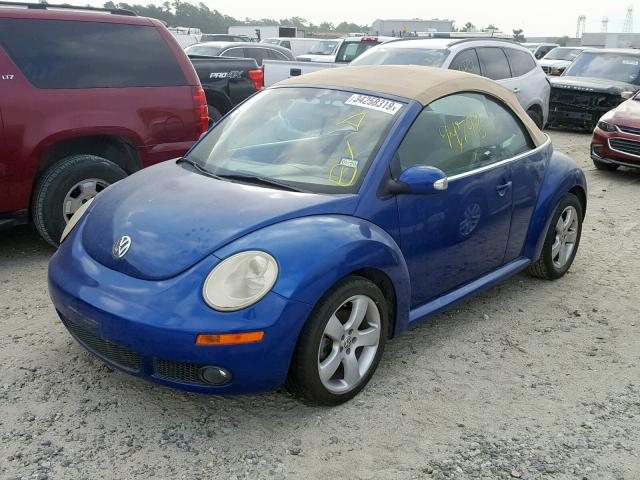 3VWSF31Y77M401496 - 2007 VOLKSWAGEN NEW BEETLE Blau Foto 2