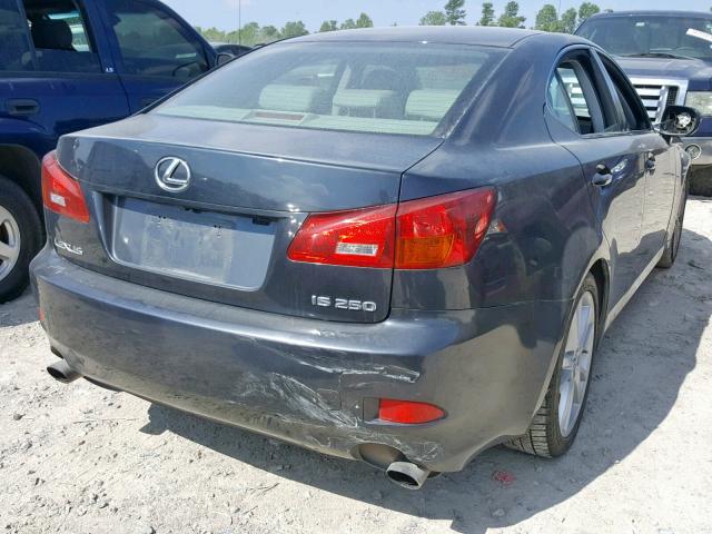 JTHBK262X65016563 - 2006 LEXUS IS 250 GRAY photo 4