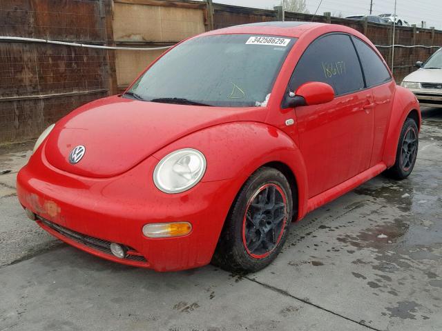 3VWCC21C61M401993 - 2001 VOLKSWAGEN NEW BEETLE წითელი ფოტო 2