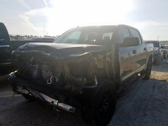 5TFEY5F17KX255167 - 2019 TOYOTA TUNDRA CREWMAX SR5  photo 2