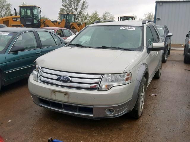 1FMDK02W08GA14749 - 2008 FORD TAURUS X S CREAM photo 2