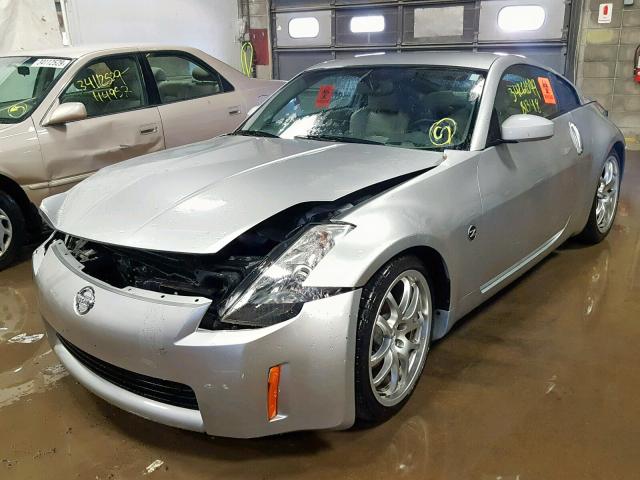 JN1AZ34D73T108422 - 2003 NISSAN 350Z COUPE SILVER photo 2