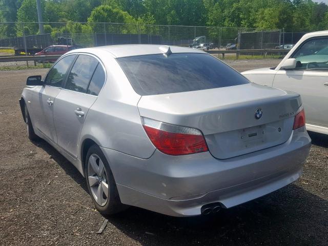 WBANF33556CS36046 - 2006 BMW 525 XI SILVER photo 3