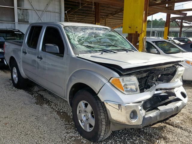 1N6AD07U08C446805 - 2008 NISSAN FRONTIER C SILVER photo 1