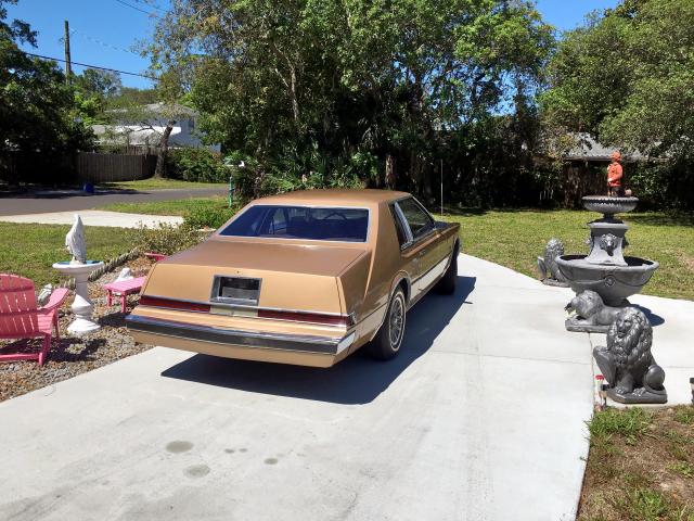 2A3BY62J1BR133772 - 1981 CHRYSLER IMPERIAL GOLD photo 3