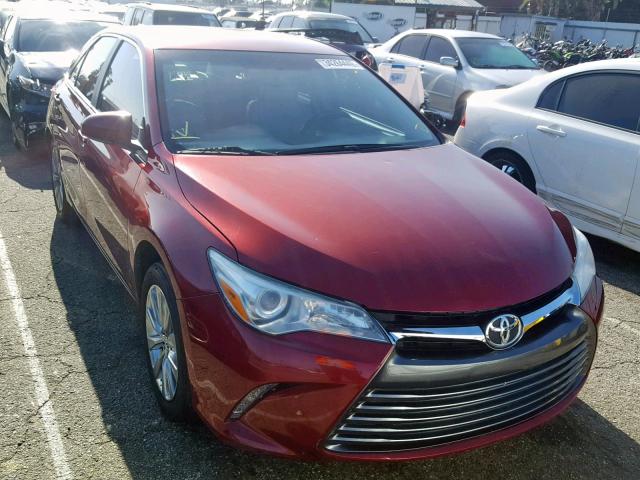 4T1BF1FK9FU915416 - 2015 TOYOTA CAMRY LE RED photo 1