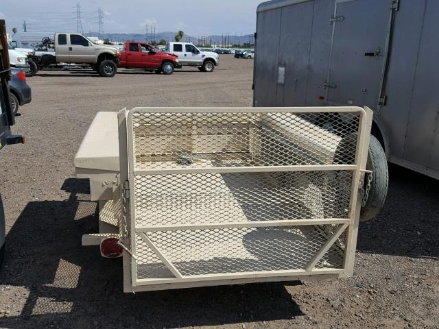 AZ368512 - 2004 UTILITY TRAILER BEIGE photo 5