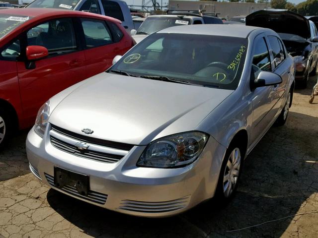 1G1AT58H697293242 - 2009 CHEVROLET COBALT LT SILVER photo 2