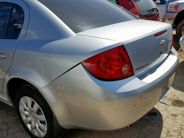 1G1AT58H697293242 - 2009 CHEVROLET COBALT LT SILVER photo 9