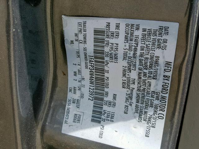 1FAFP34N46W123972 - 2006 FORD FOCUS ZX4 GRAY photo 10