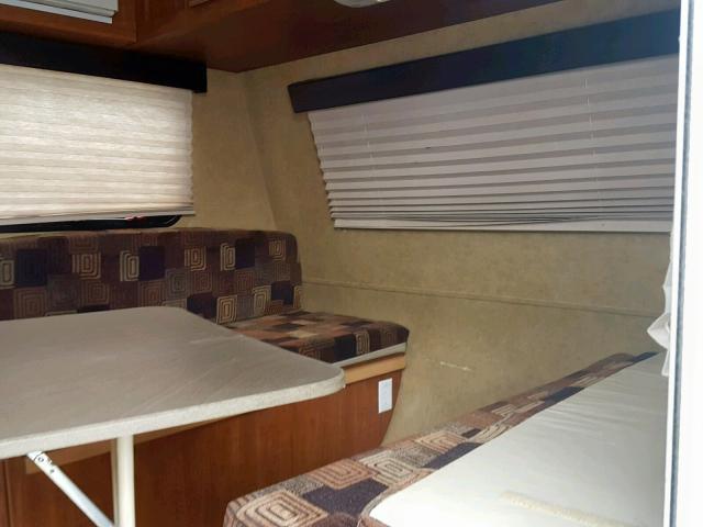 1UJBJ0AJ4D17E0109 - 2013 JAYCO SWIFT SLX WHITE photo 5