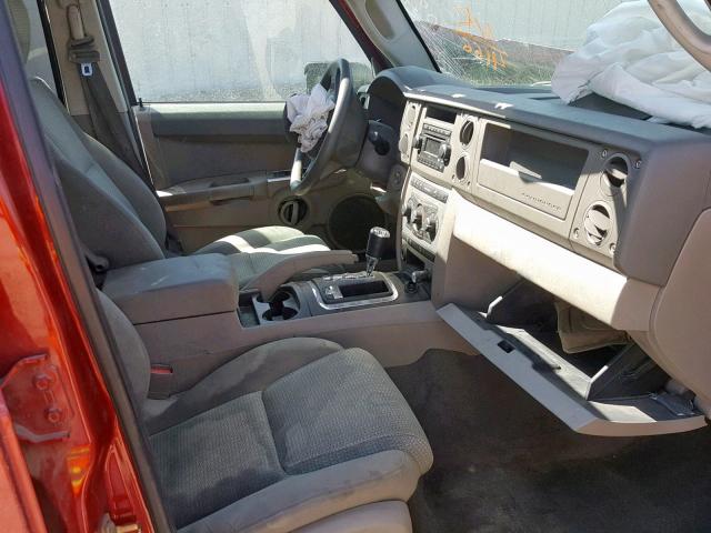 1J8HG48NX6C304166 - 2006 JEEP COMMANDER 红色 照片 5