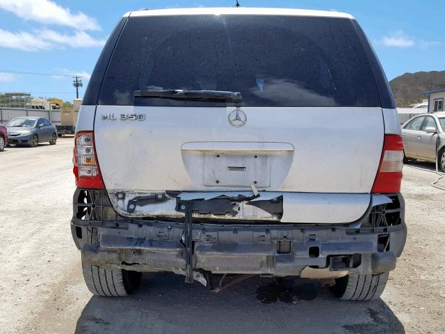 4JGAB57E04A460834 - 2004 MERCEDES-BENZ ML 350 SILVER photo 9