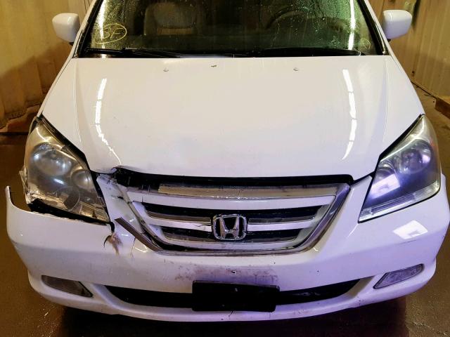 5FNRL38865B002015 - 2005 HONDA ODYSSEY TO WHITE photo 9