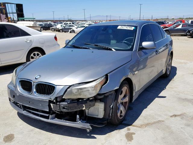 WBANE53536CK82179 - 2006 BMW 525 I GRAY photo 2