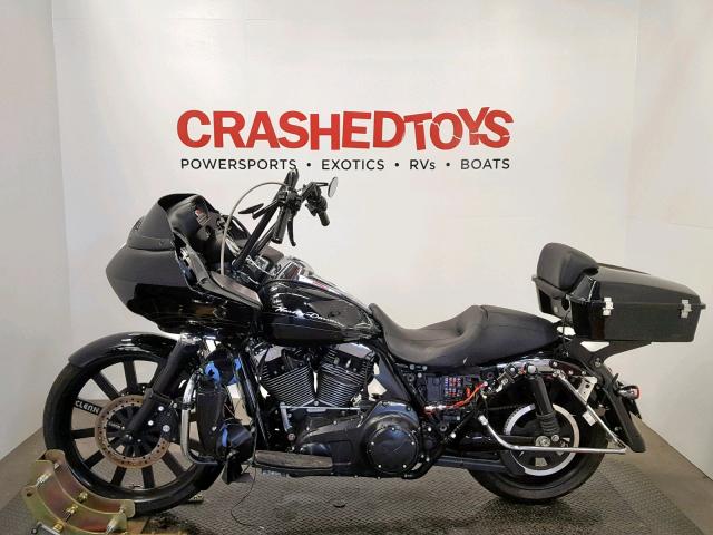 1HD1KHM32BB617908 - 2011 HARLEY-DAVIDSON FLTRX 黑色 照片 3