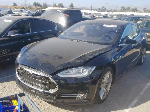 5YJSA1E11FF119179 - 2015 TESLA MODEL S Սև լուսանկար 2