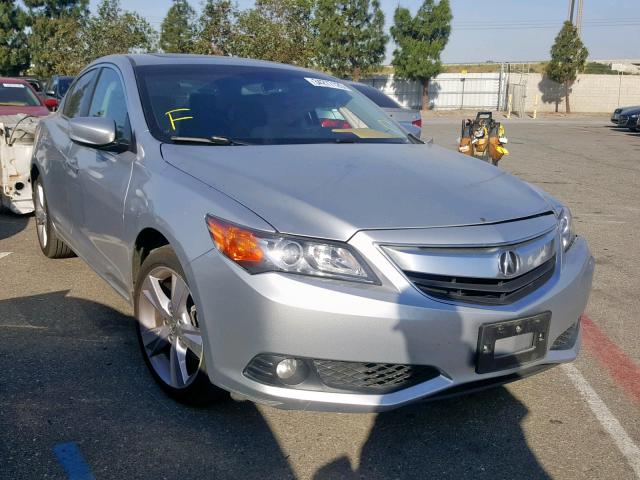 19VDE1F74DE014969 - 2013 ACURA ILX 20 TEC SILVER photo 1