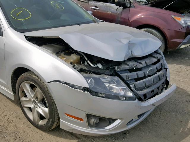 3FAHP0KC8AR261602 - 2010 FORD FUSION SPO SILVER photo 9