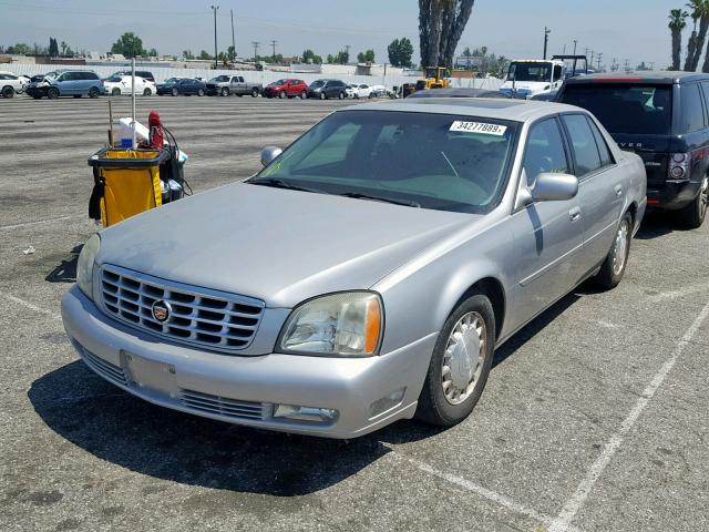 1G6KF57995U130452 - 2005 CADILLAC DEVILLE DT SILVER photo 2